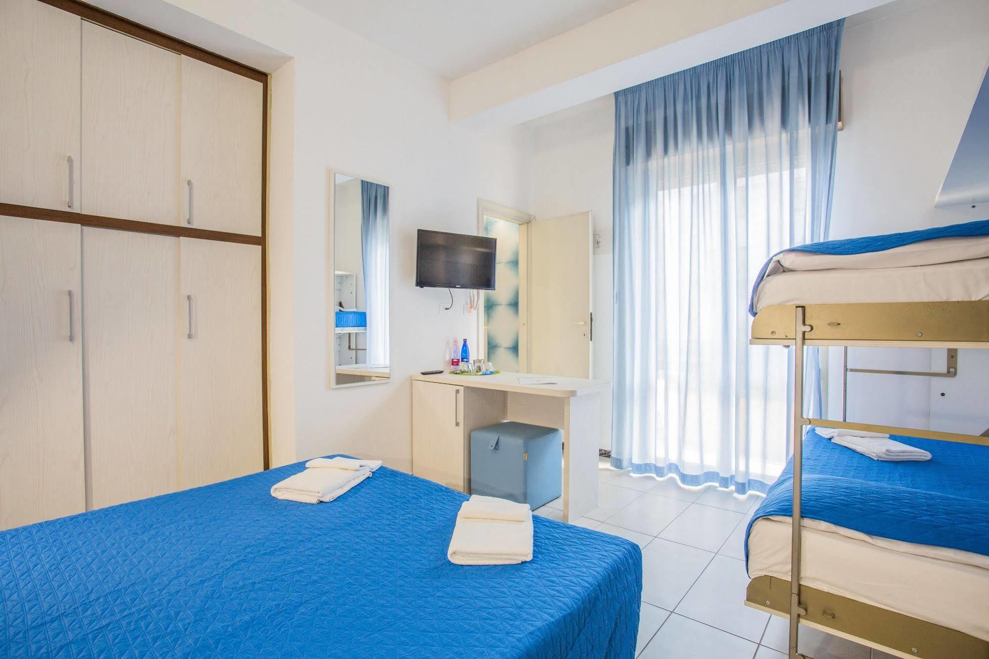 Hotel Nancy Риччоне Екстер'єр фото