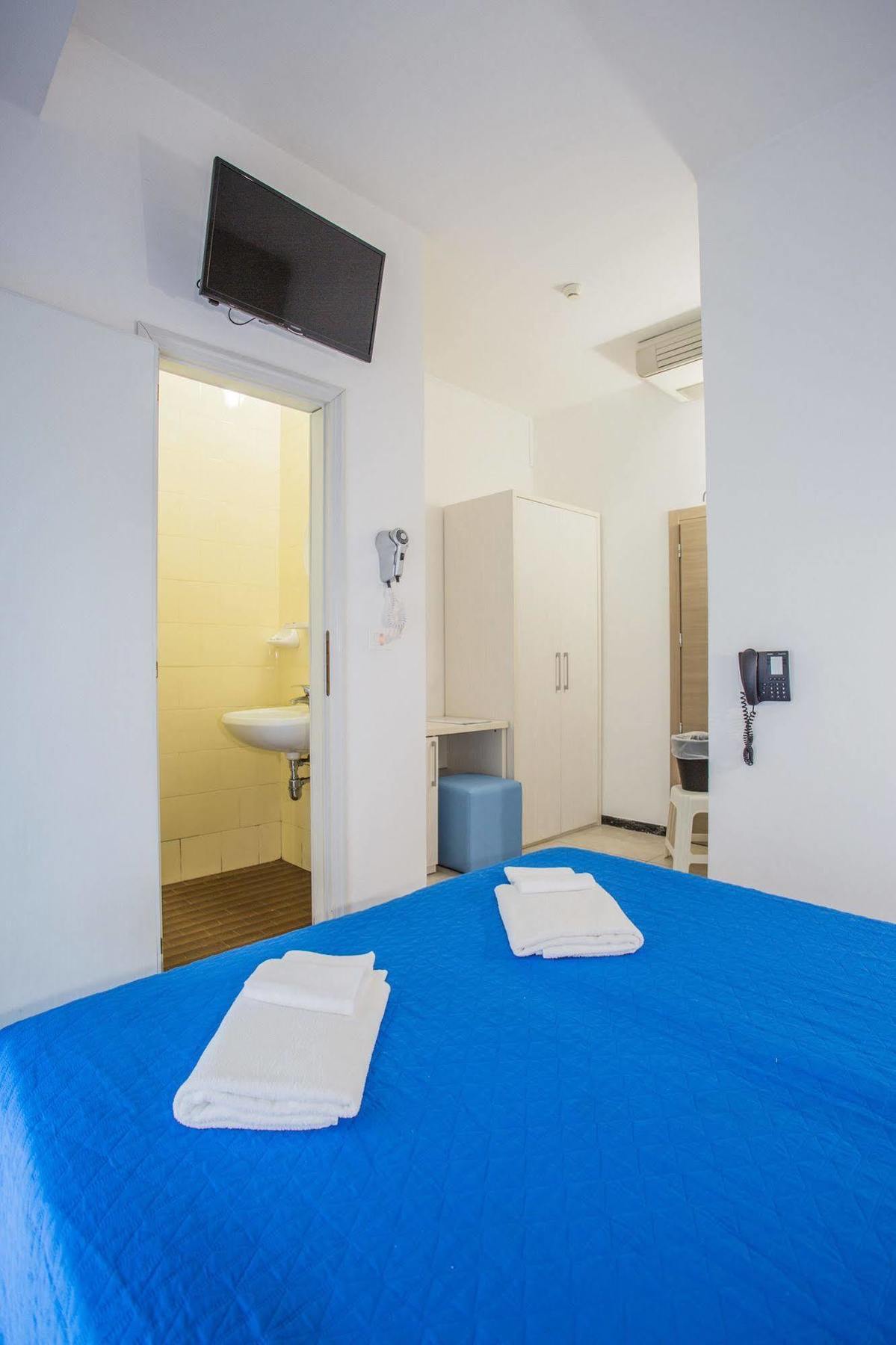 Hotel Nancy Риччоне Екстер'єр фото